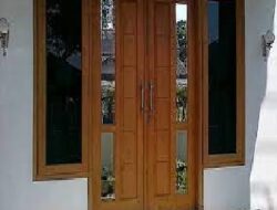 Model 2 Pintu Rumah Minimalis